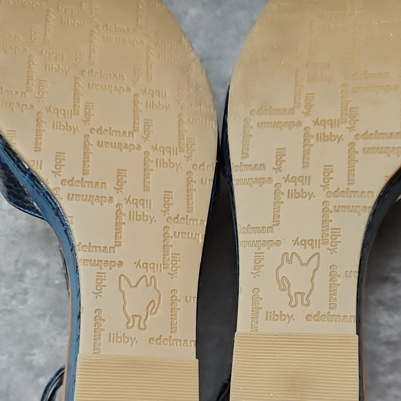 Libby Edelman Python Embossed Blue Sandals - Picture 5 of 7